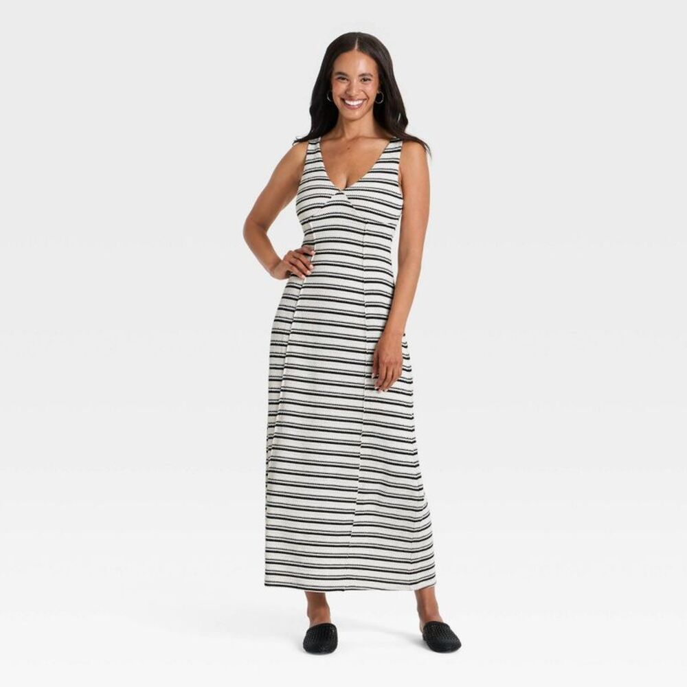 Universal Thread - Women's Knit Maxi Sweater Dress - Universal Thread Cream